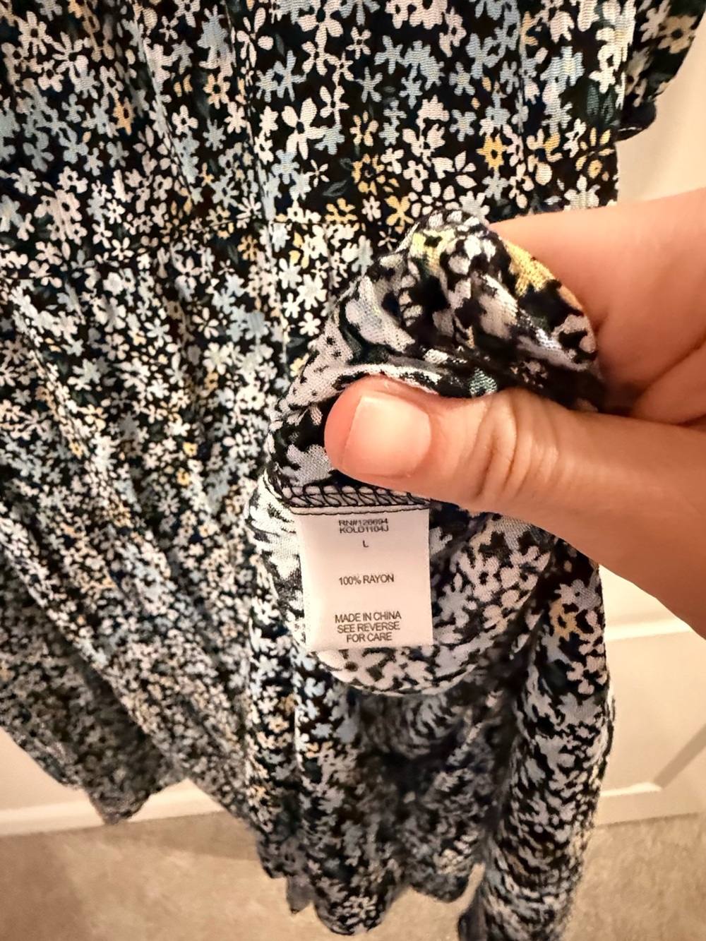Black and Light Blue Floral Long-Sleeve Maxi Dress - Picture 5 of 8